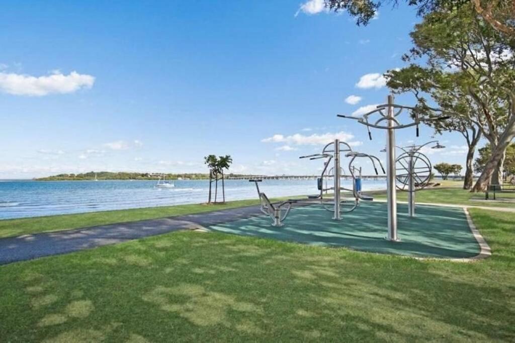 Bribie Island Unit With Pool - Amazing Beaches & Lifestyle! Bongaree Экстерьер фото